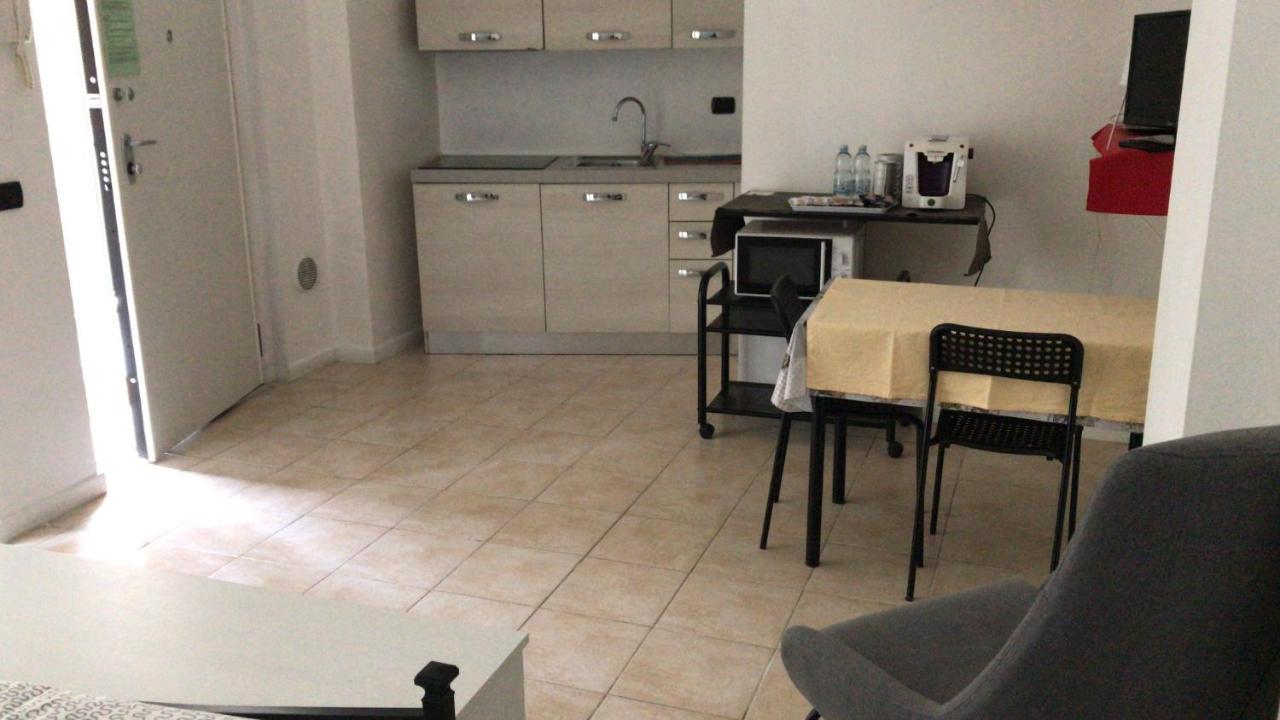 Feel Like Home In Milaan Buitenkant foto